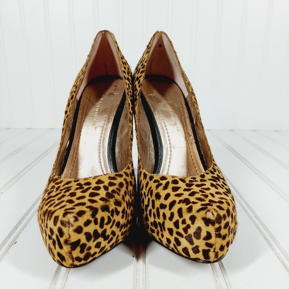 BCBGeneration  Parade2 Leopard Print  Leather Platform Heels C106 - Picture 3 of 13
